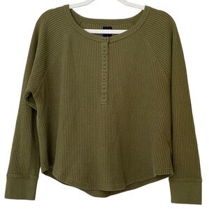 GAP Waffle Henley T-Shirt Olive Green Long Sleeve Thermal